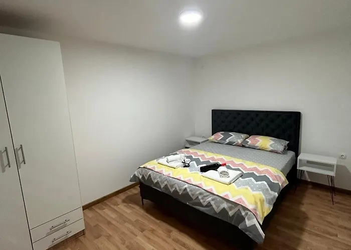 Dusan تريبينيي